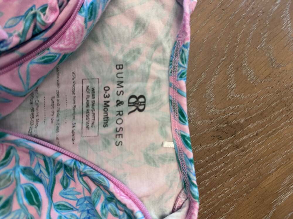 Bums & Roses Botanically Speaking Ruffle Convertible Footie Romper 0-3 Months - Picture 6 of 6